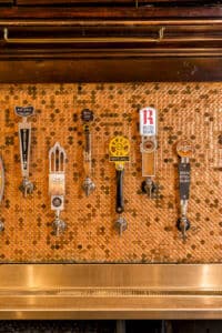 Taps at Flying Saucer