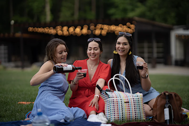 Picnic and Wine pop-up